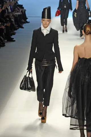 Look 37